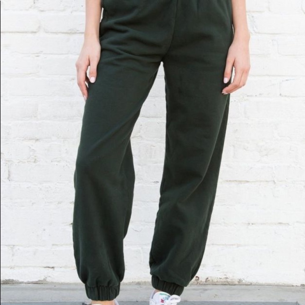 Brandy Melville Green Rosa Sweatpants